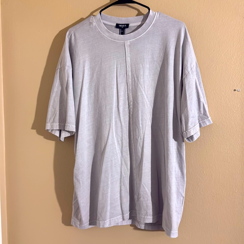 Lightly Used - Forever 21 T-Shirt - Light Gray - Size: L